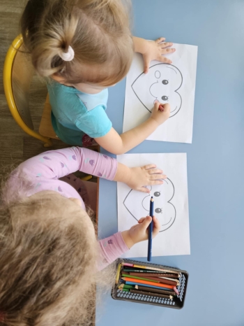 ff9a4228-103e-4e9b-b76e-4a7faf1f4e08