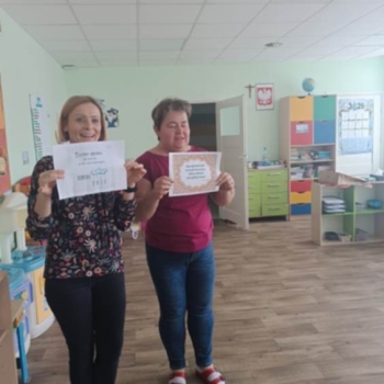 2f017a12-e665-480d-8769-69a20e623fc1