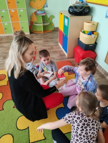 cbac6df6-6093-45b3-85d0-4f8bb5fa7b26